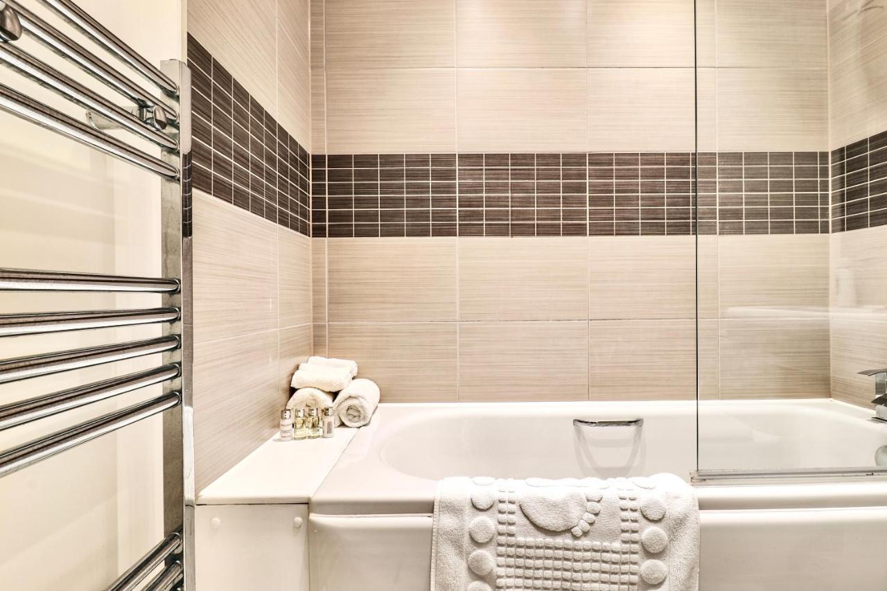 Sapphire Serviced Apartment Chelmsford Exteriör bild
