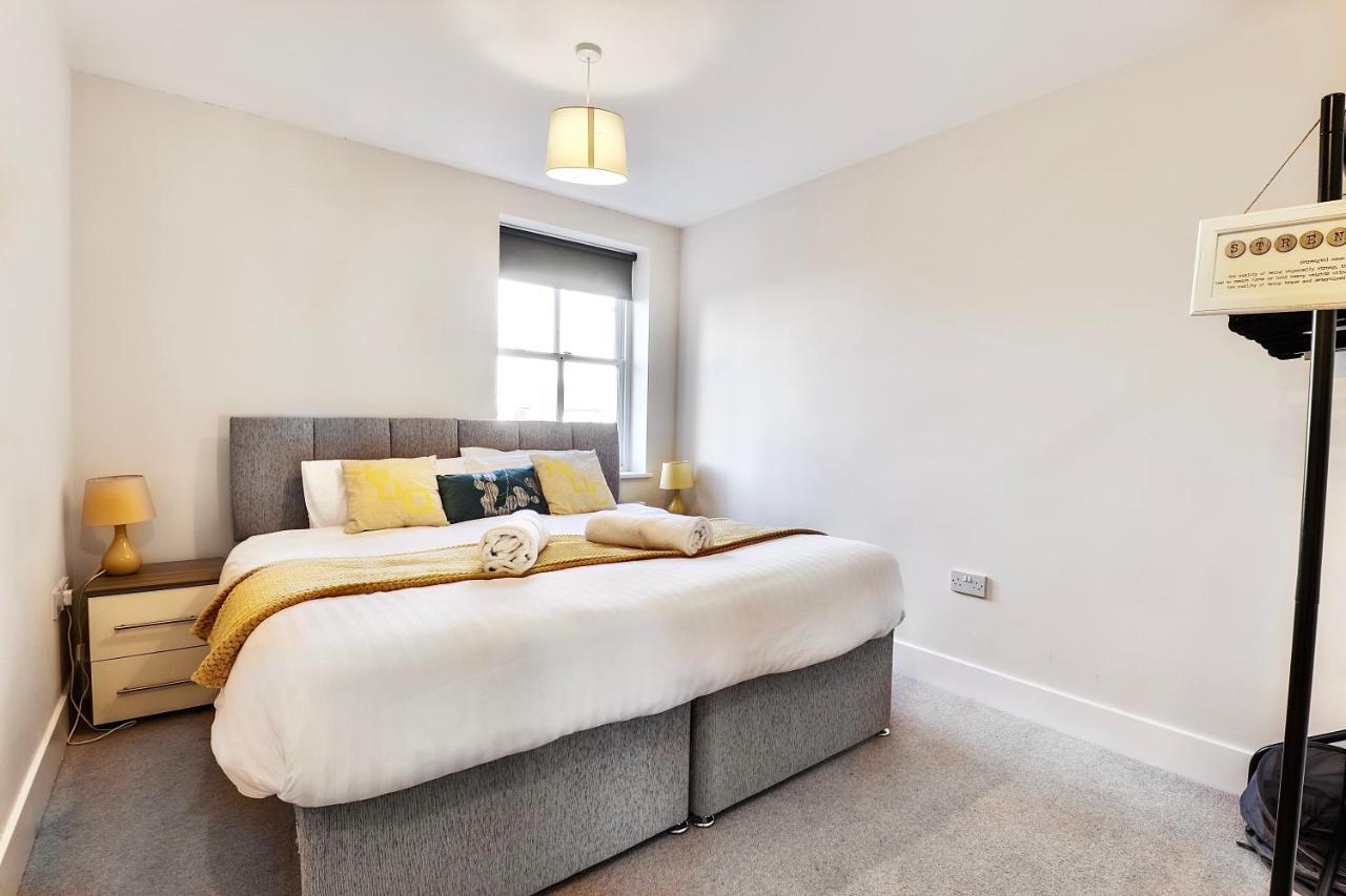 Sapphire Serviced Apartment Chelmsford Exteriör bild