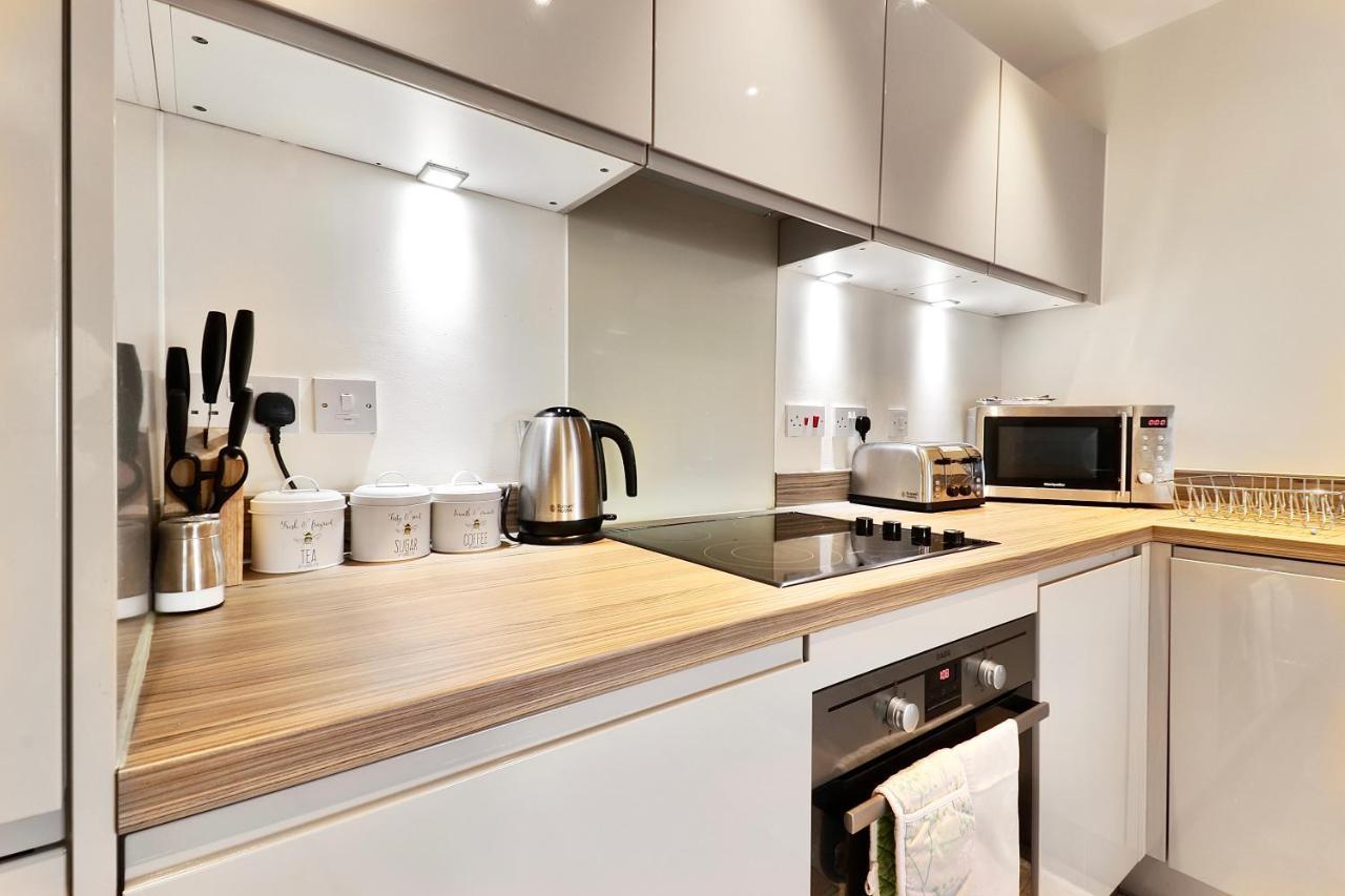 Sapphire Serviced Apartment Chelmsford Exteriör bild