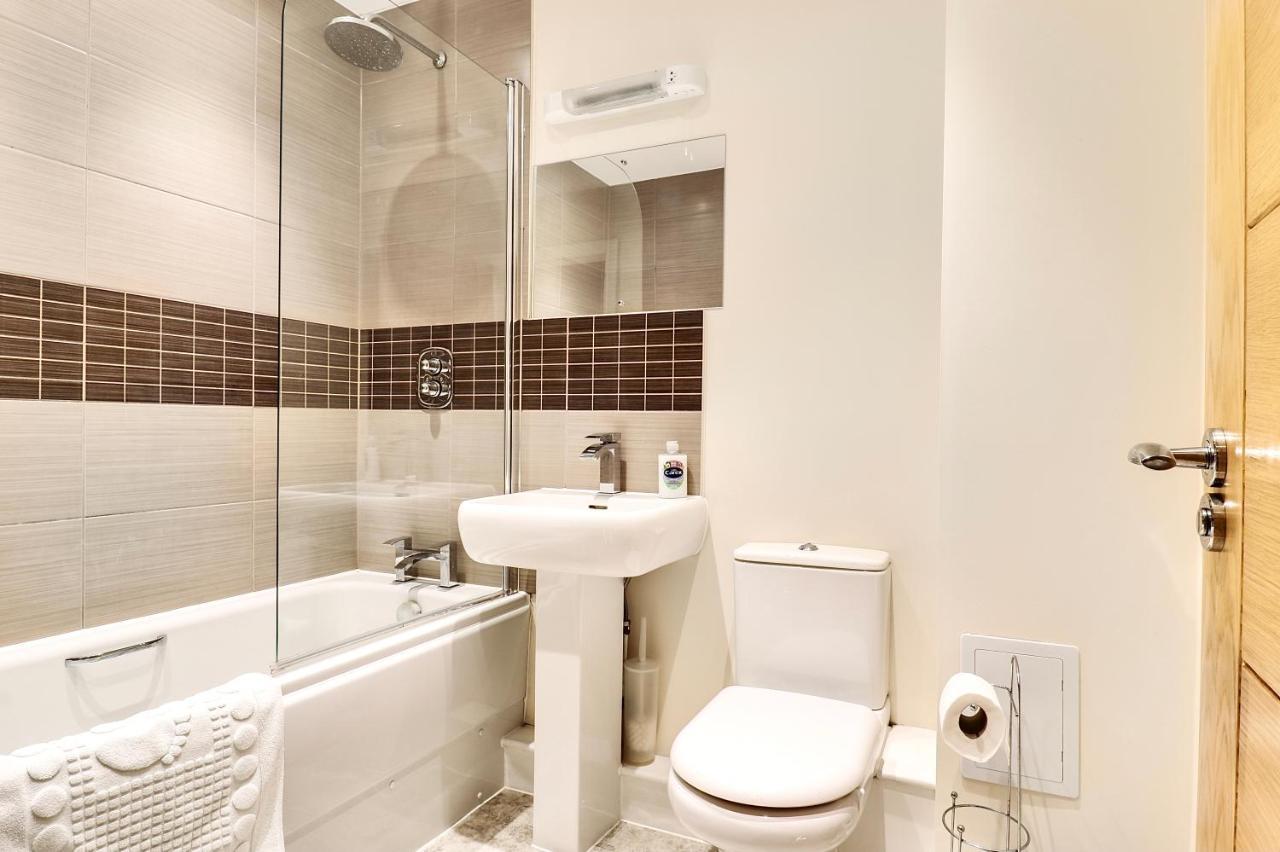 Sapphire Serviced Apartment Chelmsford Exteriör bild